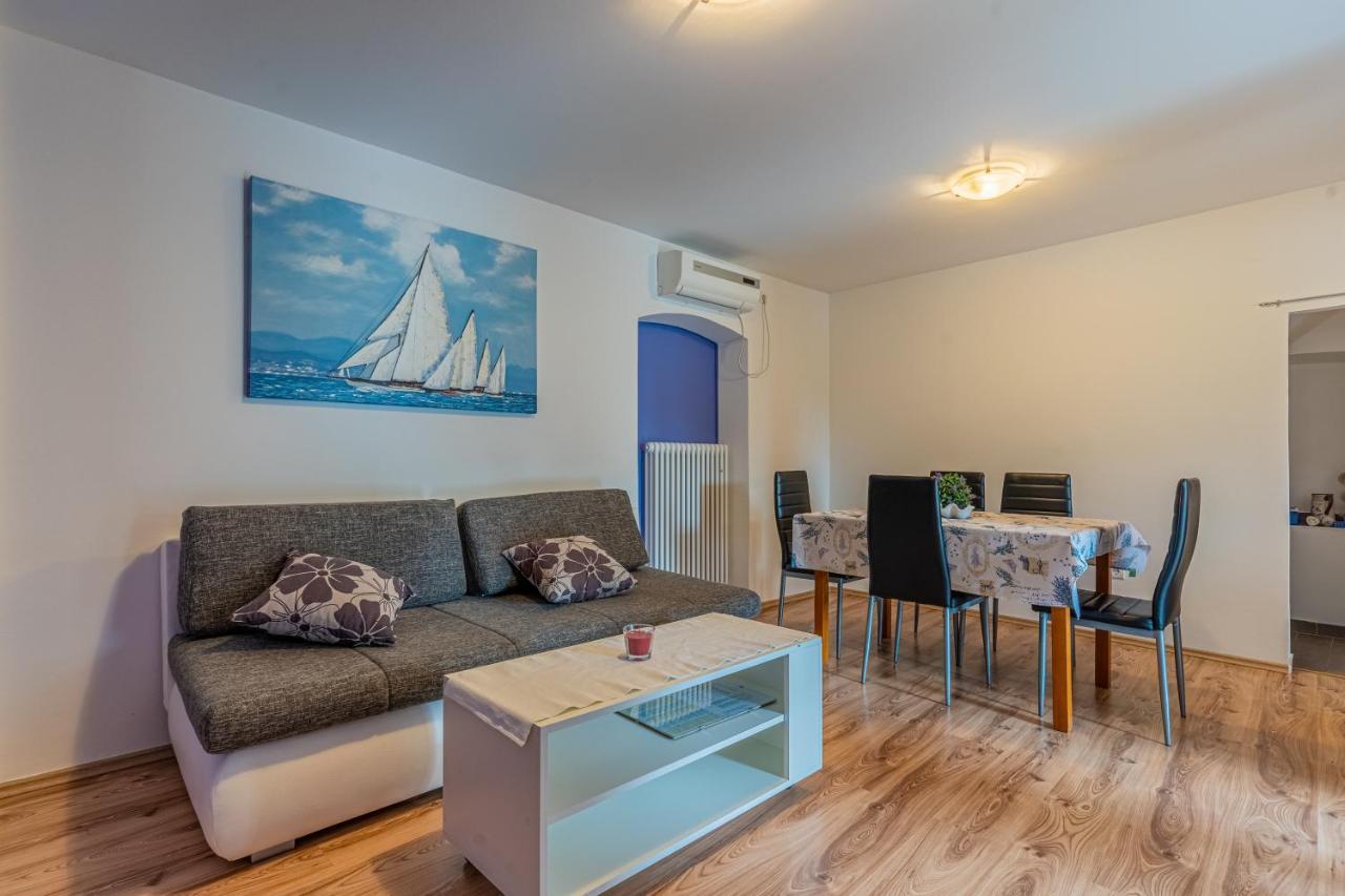 Apartment Jurasić Orlec Bagian luar foto