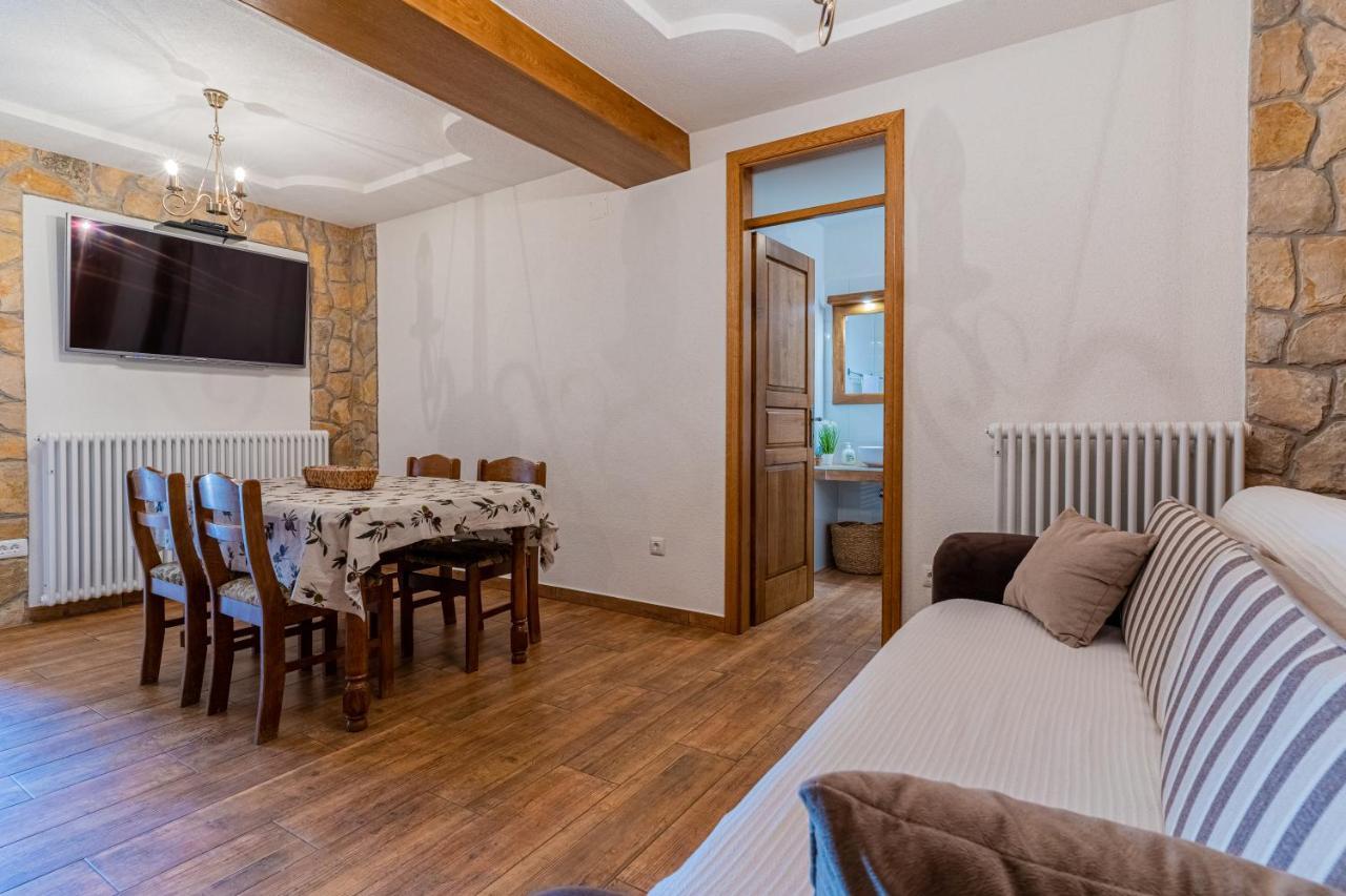 Apartment Jurasić Orlec Bagian luar foto