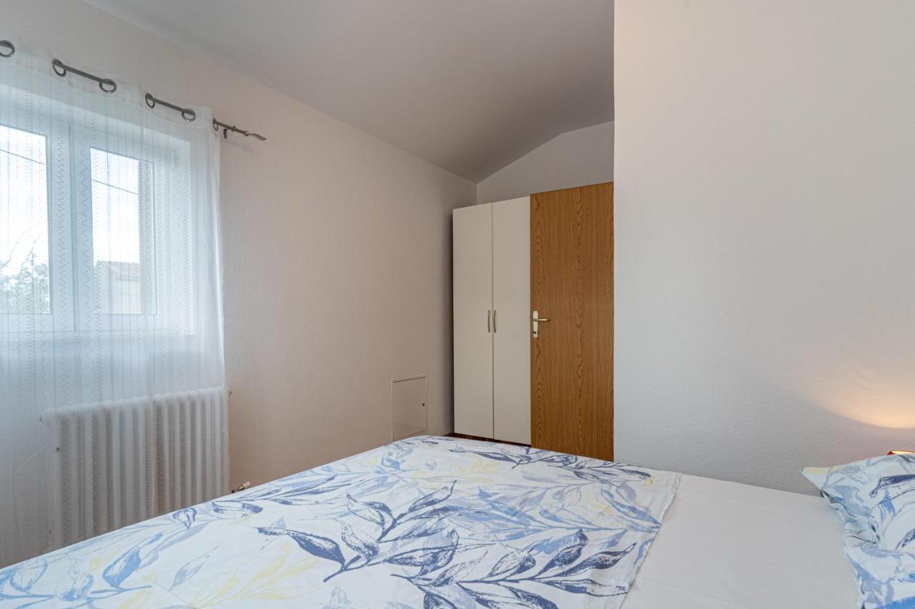 Apartment Jurasić Orlec Bagian luar foto