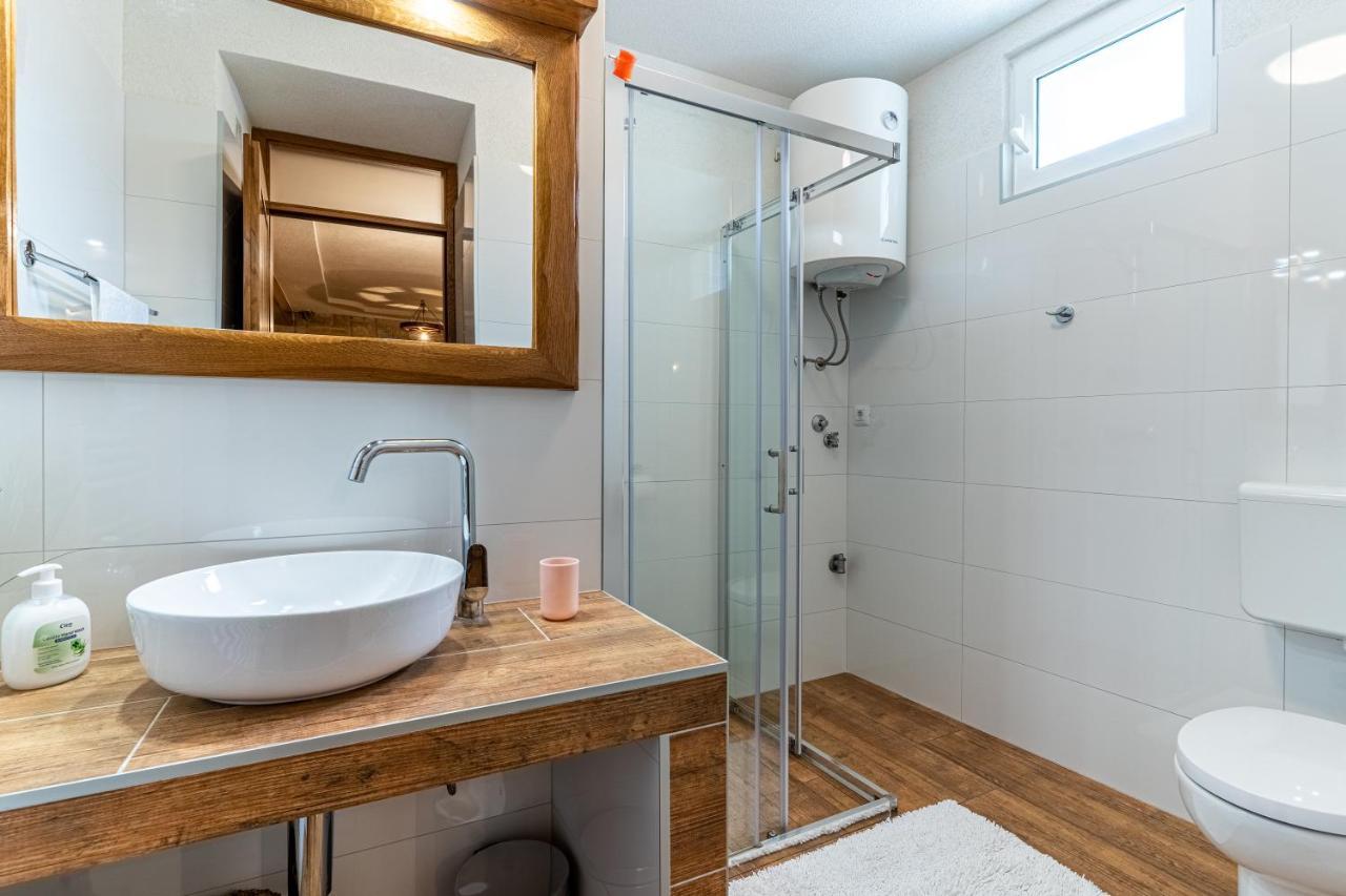 Apartment Jurasić Orlec Bagian luar foto